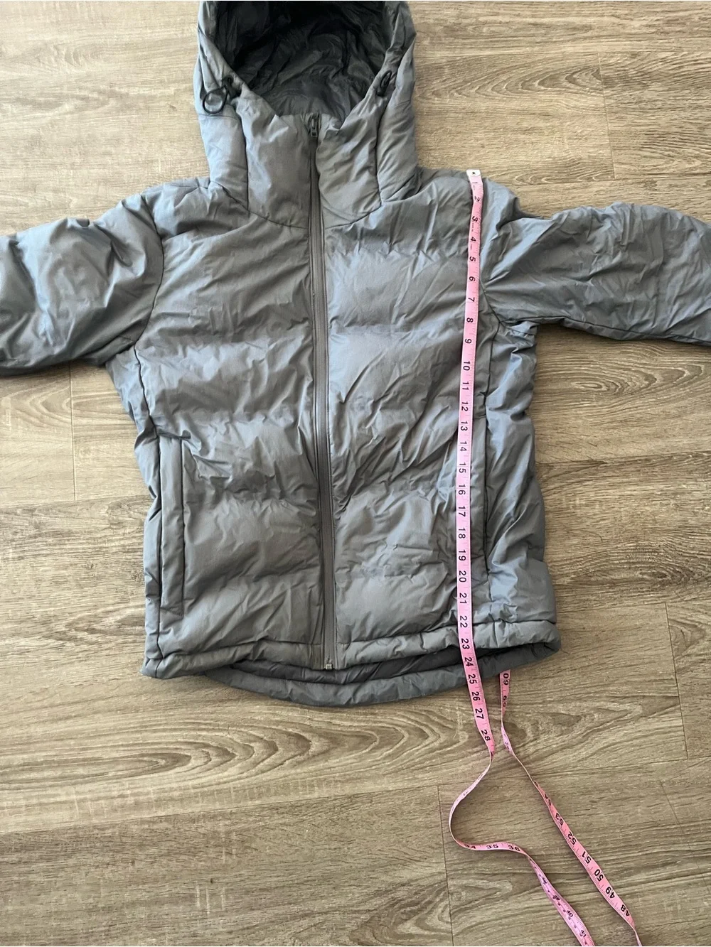 Uniqlo Down Puffer Winter Jacket Seamless Parka Mens Small Gray Hooded 2015